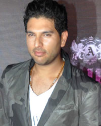 Yuvraj Singh at ALIBII Club Launch