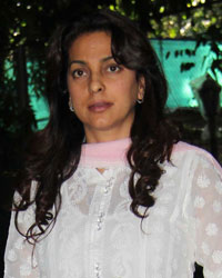 Juhi Chawla at Aadesh Shrivastava Prayer Meet