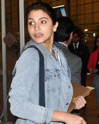 Anushka Sharma at Anushka Snapped at Airport