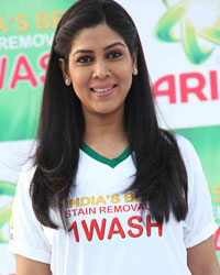 Sakshi Tanwar at Ariel in Attempt for a Guinness World Record