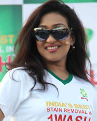 Rituparna Sengupta at Ariel in Attempt for a Guinness World Record