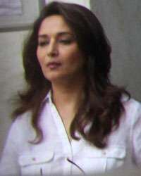 Madhuri Dixit at Ashok Chopra Condolence Meet