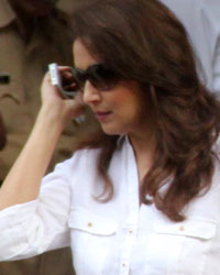 Madhuri Dixit at Ashok Chopra Condolence Meet