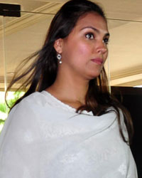 Lara Dutta at Ashok Chopra Condolence Meet