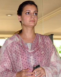 Diya Mirza at Ashok Chopra Condolence Meet