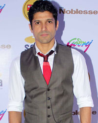 Farhan Akhtar at Auction for NGO Magic Bus