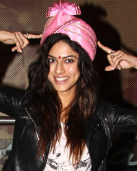 Sapna Pabbi at Baankey Ki Crazy Baraat Screening