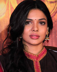 Sara Loren at Barkhaa Movie Press Meet