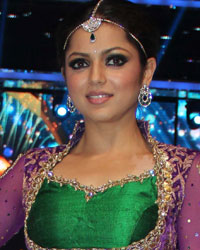 Drashti Dhami