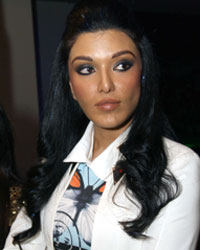 Koena Mitra at Bhai Land Press Conference