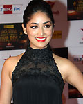 Yami Gautam at Big Star Entertainment Awards 2012