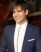 Vivek Oberoi at Bipasha Promotes Aatma