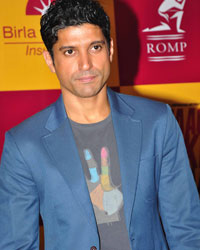 Farhan Akhtar at Birla Sun Life Associate with Bhaag Milkha Bhaag