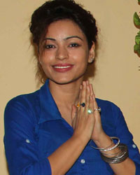 Devshi Khanduri at Bollywood Celebrates Ganesh Festival