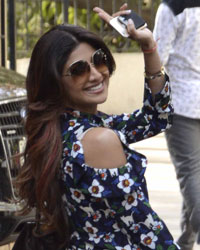 Shilpa Shetty at Bollywood Celebs Visit Sanjay Dutt