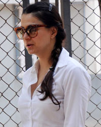 Bollywood Stars Cast their Votes