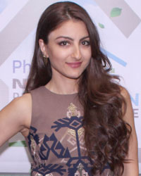 Soha Ali Khan at Breathe Clean Conclave 2015