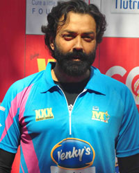 Bobby Deol at CCL 2015 Red Carpet