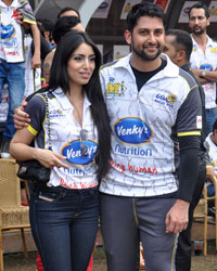 Aftab Shivdasani at CCL Season 4 2014