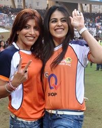 Genelia D Souza at CCL Season 4 2014