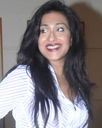 Rituparna Sengupta at Calapor Press Meet