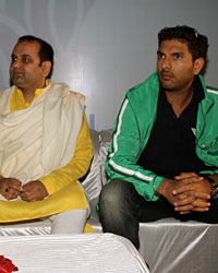 Yuvraj Singh at Cancer Mukt Purvi Dilli Campaign