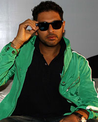 Yuvraj Singh at Cancer Mukt Purvi Dilli Campaign