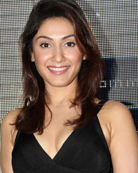 Manjari Fadnis at Carswipe Website Launch