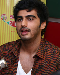 Arjun Kapoor at Cast of Gunday at Radio Mirchi