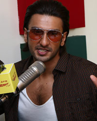 Ranveer Singh at Cast of Gunday at Radio Mirchi