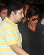 Shah Rukh Khan at Celebrities Leave For TOIFA 2013