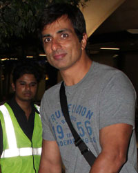 Sonu Sood at Celebs Arrive From IIFA 2013