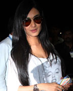 Sonal Chauhan at Celebs Leave For TOIFA Awards 2013