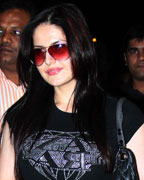 Zarine Khan at Celebs Leave For TOIFA Awards 2013