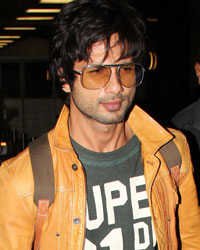 Shahid Kapoor at Celebs Leave for IIFA 2013