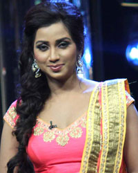 Shreya Ghoshal at Chennai Express Promotion on Indian Idol Junior