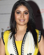 Sunidhi Chauhan at Colors Telly Award 2013