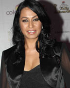 Kashmira Shah at Colors Telly Award 2013