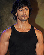 Vidyut Jamwal at Commando Movie Promotion