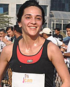 Tara Sharma at DNA I Can Women`s Half Marathon 2013