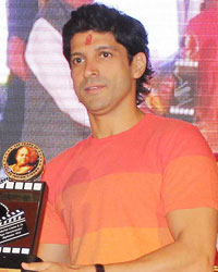 Farhan Akhtar at Dadasaheb Phalke Awards 2014