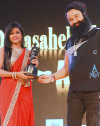 Baba Gurmeet Ram Rahim Ji and Mitali Nag Baba Gurmeet Ram Rahim Ji and Mitali Nag