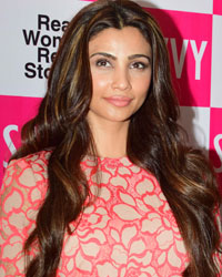 Daisy Shah at Daisy Shah Unveils Latest Savvy Magazine Cover