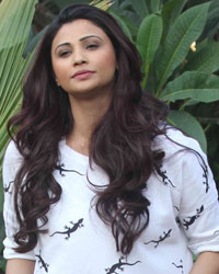 Daisy Shah at Daisy Shah at Country Club Press Meet