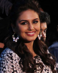 Huma Qureshi at Dedh Ishqiya Movie Promotion