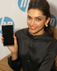 Deepika Padukone at Deepika Unveils HP Slate 7 VoiceTab