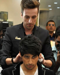 Sidharth Malhotra at Dessange Beauty Salon Launch