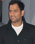 Dhoni Unveils Mahi Racing Team