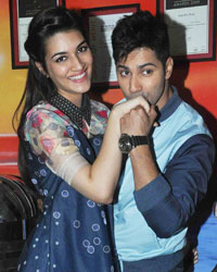 Kriti Sanon and Varun Dhawan Kriti Sanon and Varun Dhawan