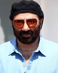 Sunny Deol at Dishkiyaoon Media Interaction